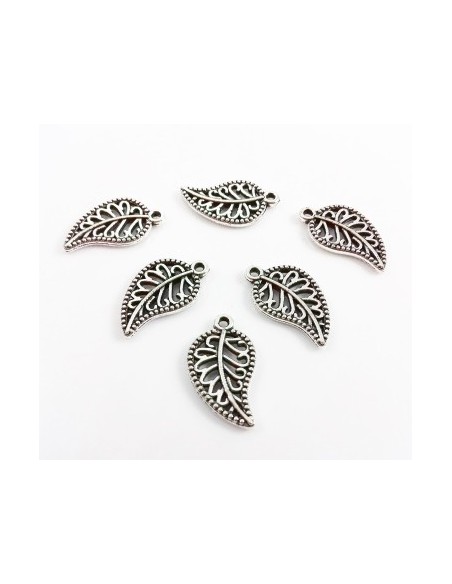 Charm frunza filigran argintiu antichizat 10 x 19 mm