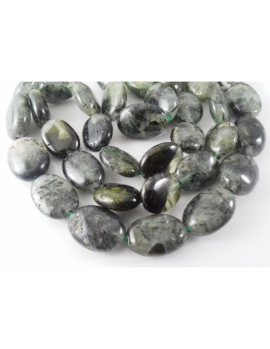 Prehnit oval 18 x 14 mm