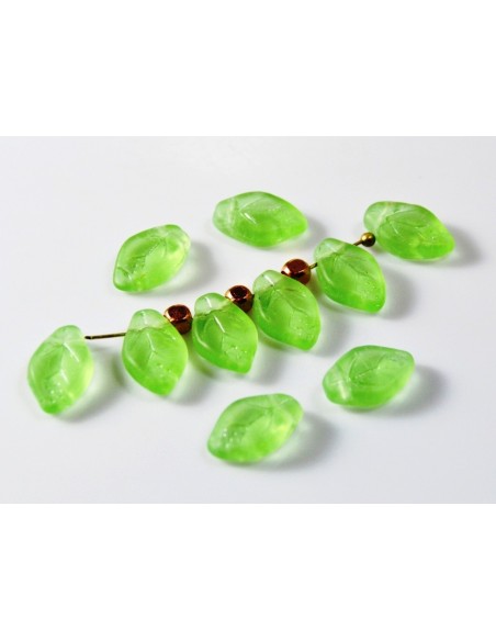 10 Margele sticla Jablonex Cehia frunza 12 x 7 mm 