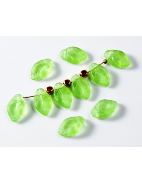 10 Margele sticla Jablonex Cehia frunza 12 x 7 mm 