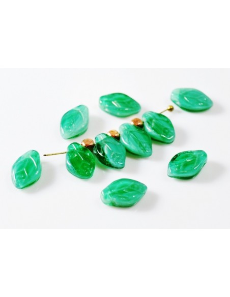 10 Margele sticla Jablonex Cehia frunza 12 x 7 mm 
