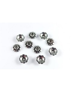 10 Capacele argintiu antichizat model floral 8 mm 2