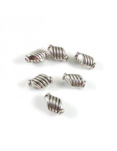 3 Distantiere argintii...