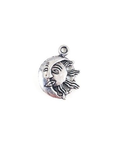 Pandantiv argintiu antichizat...